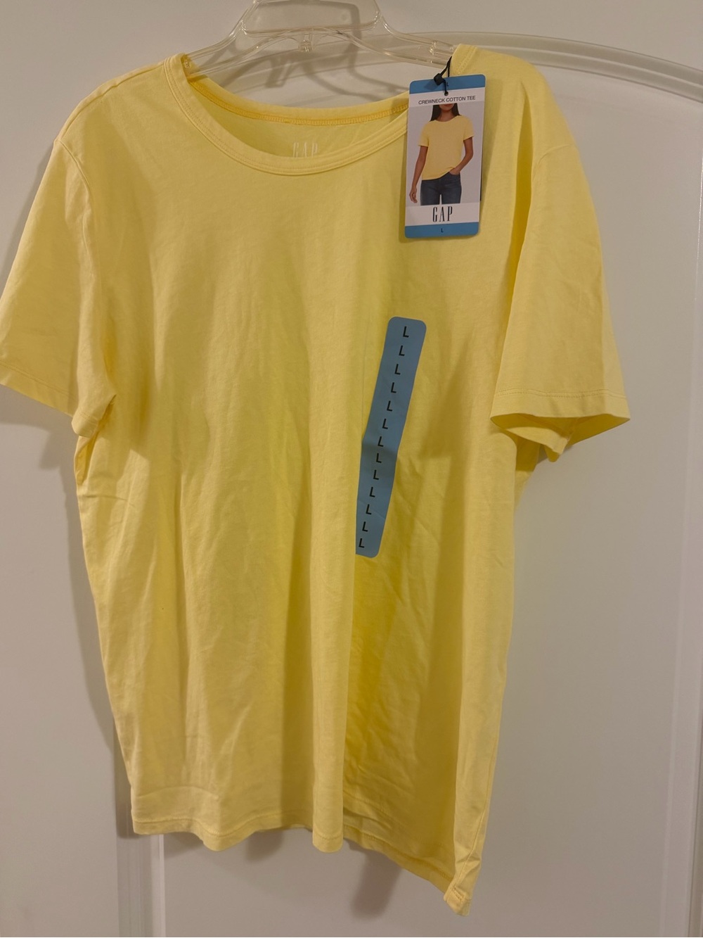 GAP Women’s Short-Sleeve Crewneck Tee in Pale Yellow